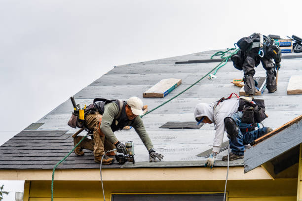 Professional Gutter Installation technician working in East Derry, NH